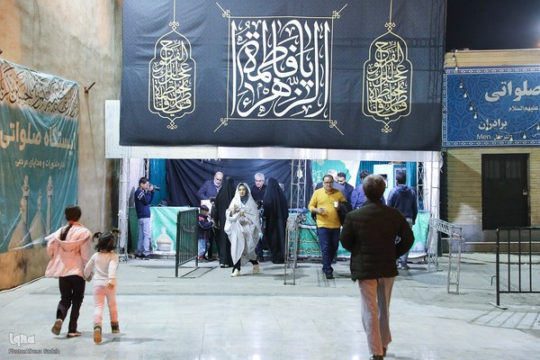 چایخانه حضرتی و توزیع غذا