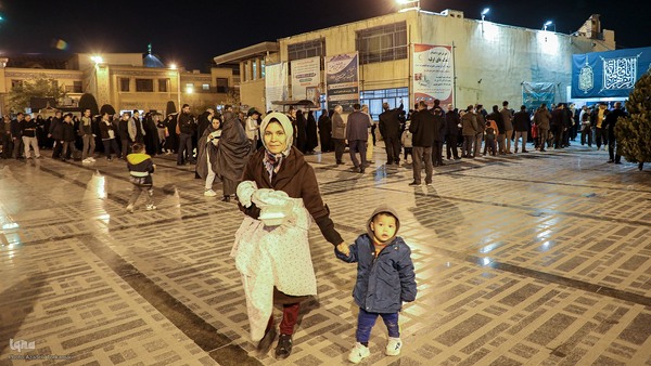 چایخانه حضرتی و توزیع غذا