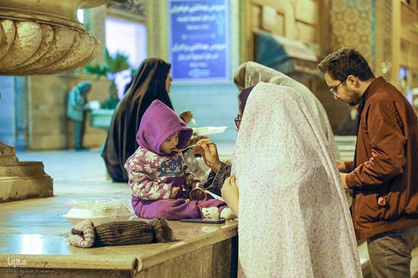 چایخانه حضرتی و توزیع غذا