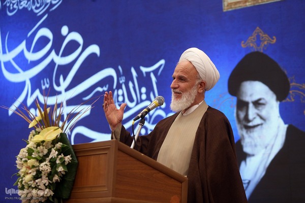 آیت الله محمود محمدی عراقی نماینده مجلس خبرگان رهبری در مراسم گرامیداشت آیت الله سید رضا صدر