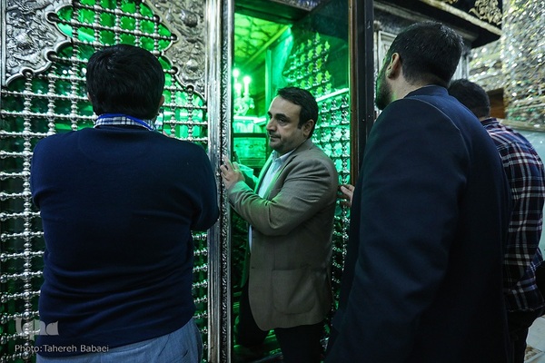 مراسم غبارروبی حرم حضرت عبدالعظیم در ایام شهادت حضرت زهرا (س)