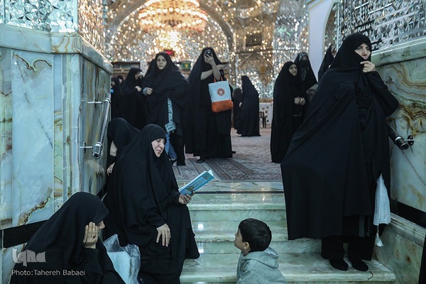 مراسم غبارروبی حرم حضرت عبدالعظیم در ایام شهادت حضرت زهرا (س)