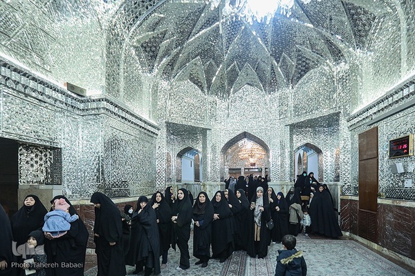 مراسم غبارروبی حرم حضرت عبدالعظیم در ایام شهادت حضرت زهرا (س)