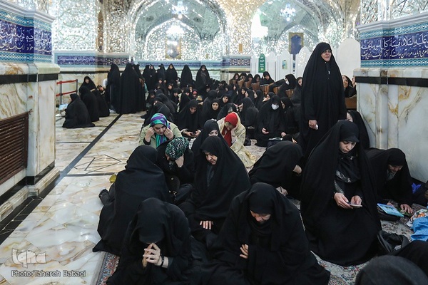 مراسم غبارروبی حرم حضرت عبدالعظیم در ایام شهادت حضرت زهرا (س)