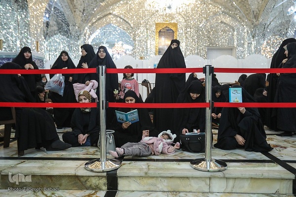 مراسم غبارروبی حرم حضرت عبدالعظیم در ایام شهادت حضرت زهرا (س)