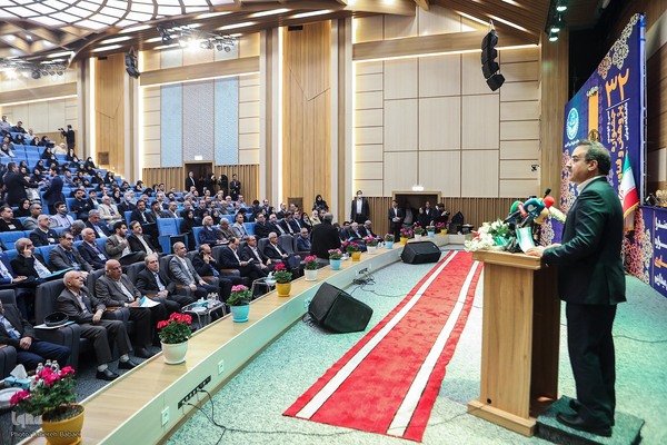 سی و دومین جشنواره پژوهش و فناوری دانشگاه تهران