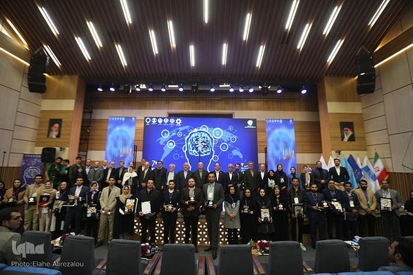 اختتامیه هفتمین جشنواره اندیشمندان و دانشمندان جوان