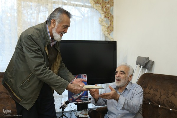 دیدار با خانواده شهدای قرآنی