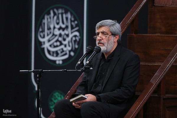 اولین شب مراسم عزاداری حضرت فاطمه‌زهرا سلام‌الله‌علیها در حسینیه امام خمینی(ره)