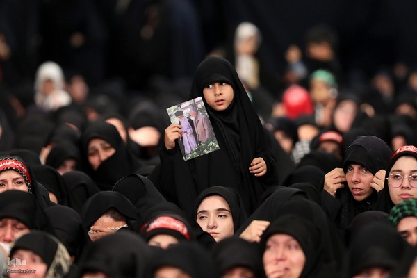 دومین شب مراسم عزاداری حضرت زهرا سلام‌الله‌علیها در حسینیه امام خمینی(ره)