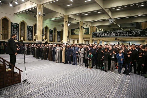 دومین شب مراسم عزاداری حضرت زهرا سلام‌الله‌علیها در حسینیه امام خمینی(ره)