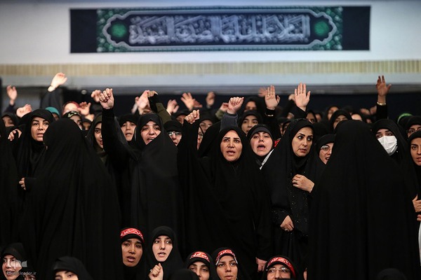 مراسم عزاداری شب شهادت حضرت ‌زهرا سلام‌الله‌علیها در حسینیه امام خمینی(ره)