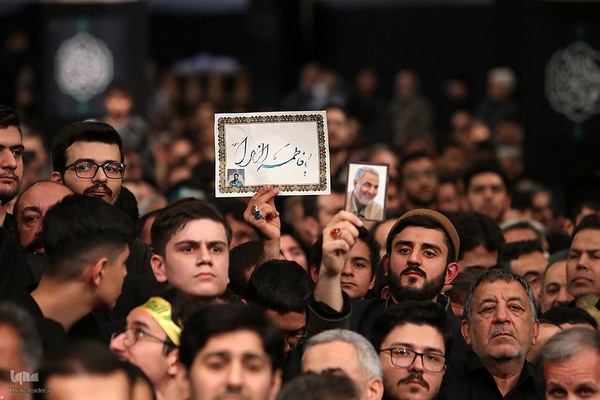 مراسم عزاداری شب شهادت حضرت ‌زهرا سلام‌الله‌علیها در حسینیه امام خمینی(ره)