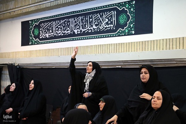 مراسم عزاداری شب شهادت حضرت ‌زهرا سلام‌الله‌علیها در حسینیه امام خمینی(ره)