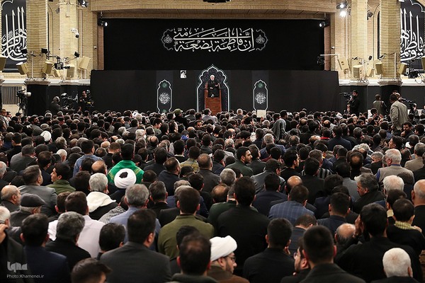 مراسم عزاداری شب شهادت حضرت ‌زهرا سلام‌الله‌علیها در حسینیه امام خمینی(ره)
