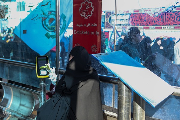 تشییع 280 شهید گمنام همزمان با سالروز شهادت حضرت زهرا در کشور