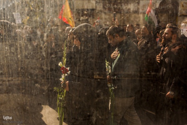 تشییع 280 شهید گمنام همزمان با سالروز شهادت حضرت زهرا در کشور