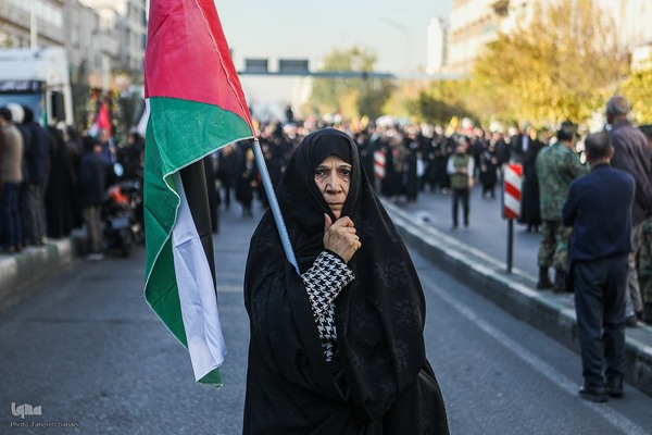 تشییع 280 شهید گمنام همزمان با سالروز شهادت حضرت زهرا در کشور