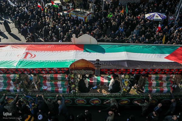 تشییع 280 شهید گمنام همزمان با سالروز شهادت حضرت زهرا در کشور