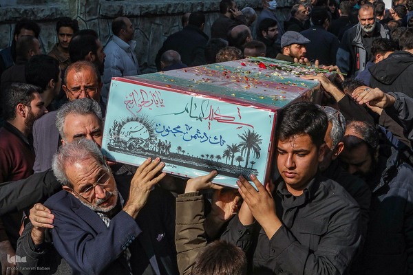 تشییع 280 شهید گمنام همزمان با سالروز شهادت حضرت زهرا در کشور