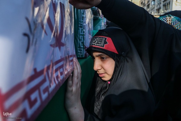 تشییع 280 شهید گمنام همزمان با سالروز شهادت حضرت زهرا در کشور