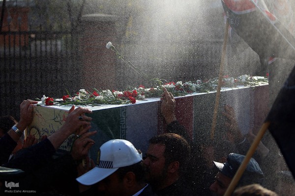 آیین تشییع و تدفین شهید گمنام در وزارت فرهنگ و ارشاد اسلامی