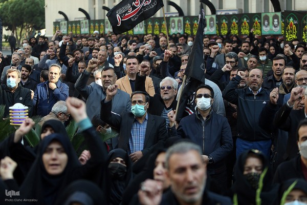 آیین تشییع و تدفین شهید گمنام در وزارت فرهنگ و ارشاد اسلامی