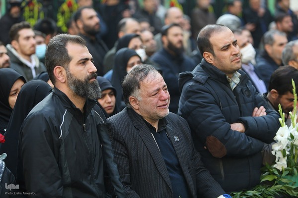 آیین تشییع و تدفین شهید گمنام در وزارت فرهنگ و ارشاد اسلامی