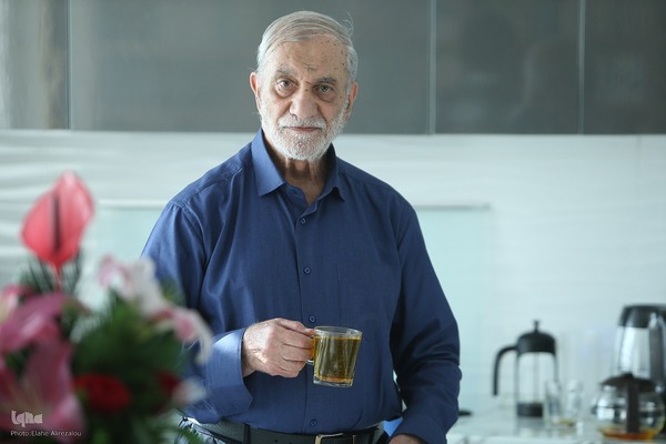 استاد آذرشب