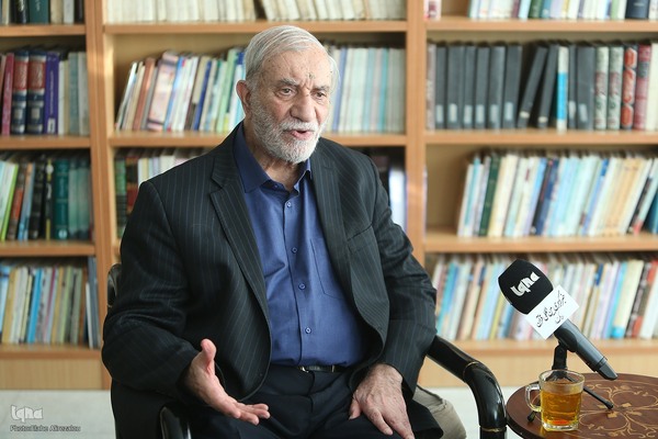 استاد آذرشب