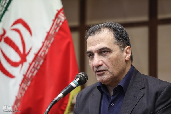 مراسم بزرگداشت هفته پژوهش در دانشگاه قرآن و حدیث