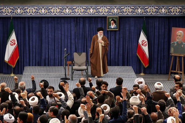 دیدار مردم «کرمان» و «خوزستان»