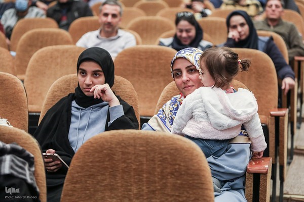 مراسم رونمایی از نماهنگ سعید ایران و کتاب پدر رویان