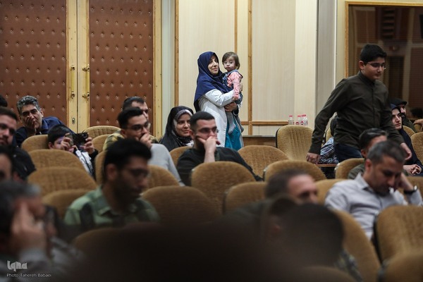 مراسم رونمایی از نماهنگ سعید ایران و کتاب پدر رویان