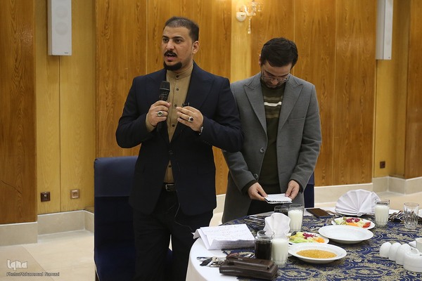 مراسم شعر خوانی شاعران بین المللی حوزه مقاومت