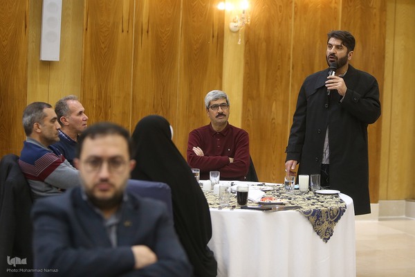 مراسم شعر خوانی شاعران بین المللی حوزه مقاومت