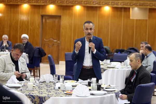 مراسم شعر خوانی شاعران بین المللی حوزه مقاومت