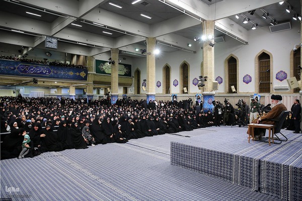 دیدار اقشار مختلف بانوان