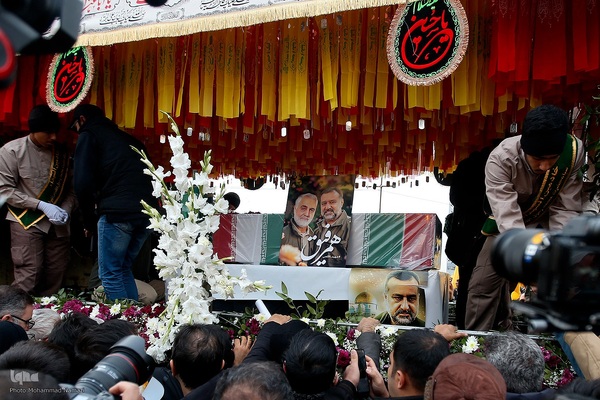 تشییع پیکر شهید سیدرضی در میدان امام حسین(ع)