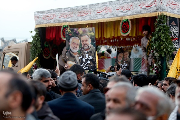 تشییع پیکر شهید سیدرضی در میدان امام حسین(ع)