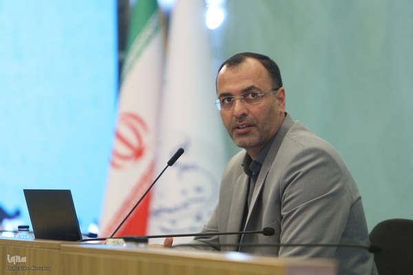 دکترحسن احمدی زاده  در هجدهمین نشست تخصصی استادان، قاریان و حافظان قرآن