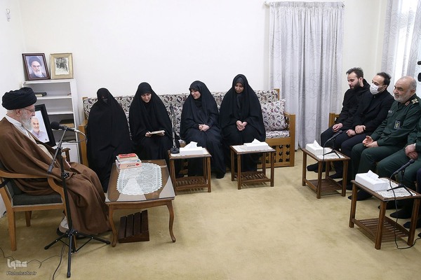 دیدار خانواده سردار شهید حاج قاسم سلیمانی