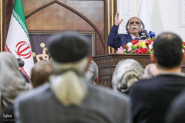 آیین نکوداشت علی رواقی