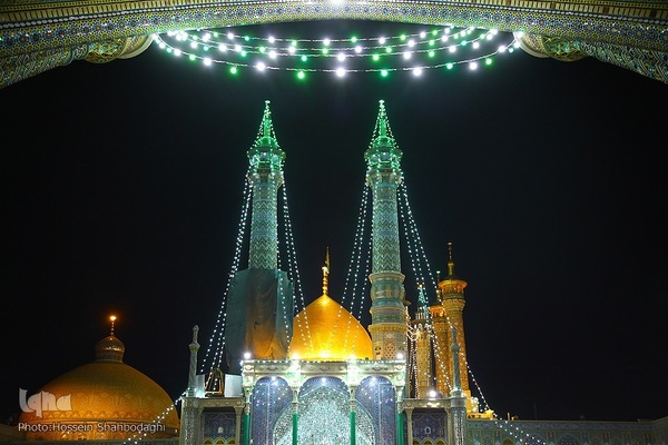 جشن میلاد حضرت زهرا سلام الله علیها در حرم حضرت معصومه سلام الله علیها