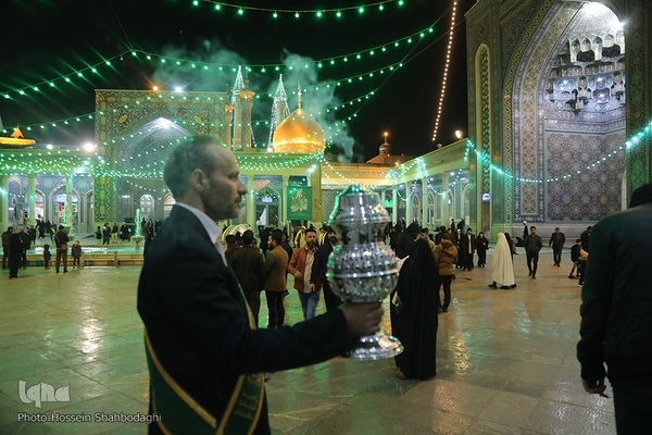 جشن میلاد حضرت زهرا سلام الله علیها در حرم حضرت معصومه سلام الله علیها