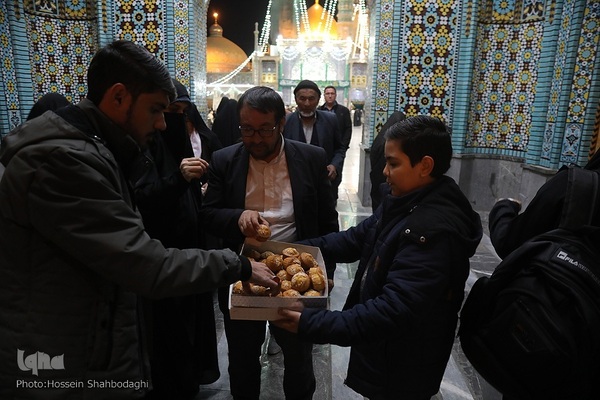 جشن میلاد حضرت زهرا سلام الله علیها در حرم حضرت معصومه سلام الله علیها