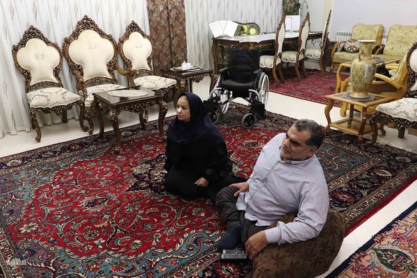 مادرانِ سرزمینم‎ (افسر فرخنه پی)