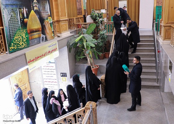 توزيع غذاي نذری در ایام ولادت حضرت صديقه طاهره