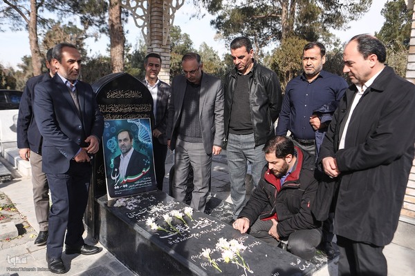 نشست چالش‌های حقوقی و اخلاقی بکارگیری شخص سوم در درمان ناباروری