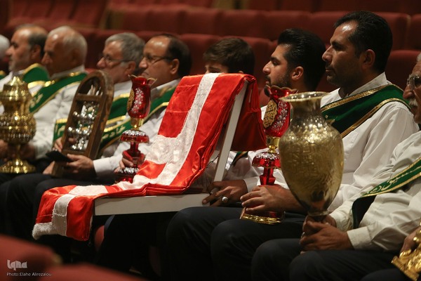 همایش معنوی نشان ارادت